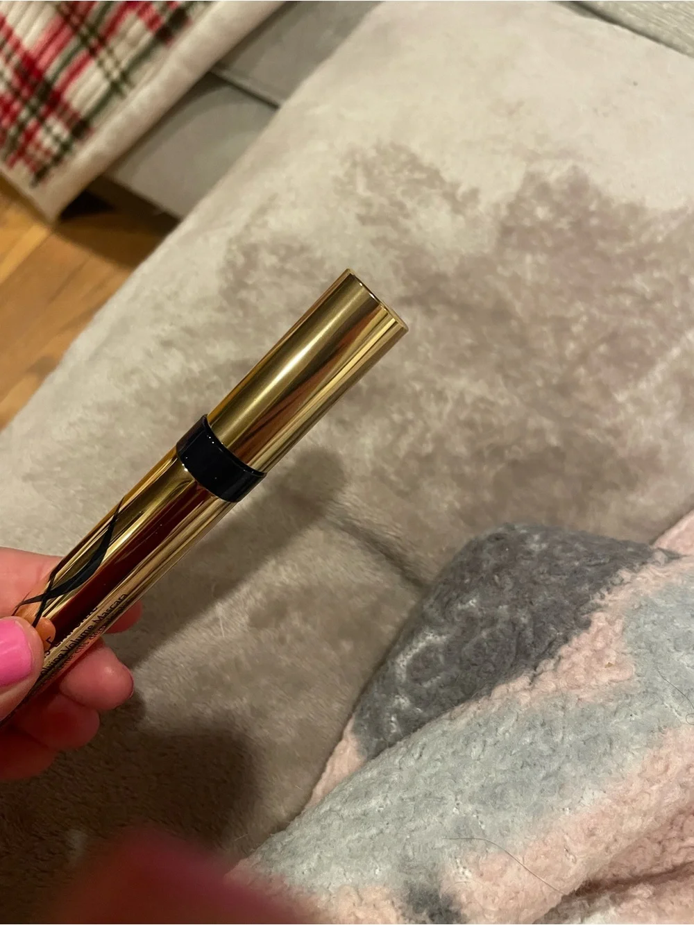 NWOT Estée Lauder sumptuous extreme lash multiplying black mascara